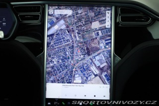 Tesla Model X 75D 2018