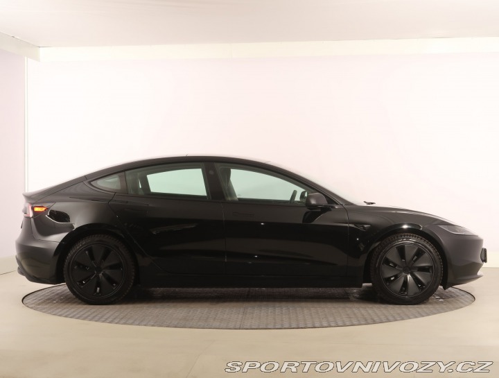 Tesla Model 3 Standard Range 60kWh 2024