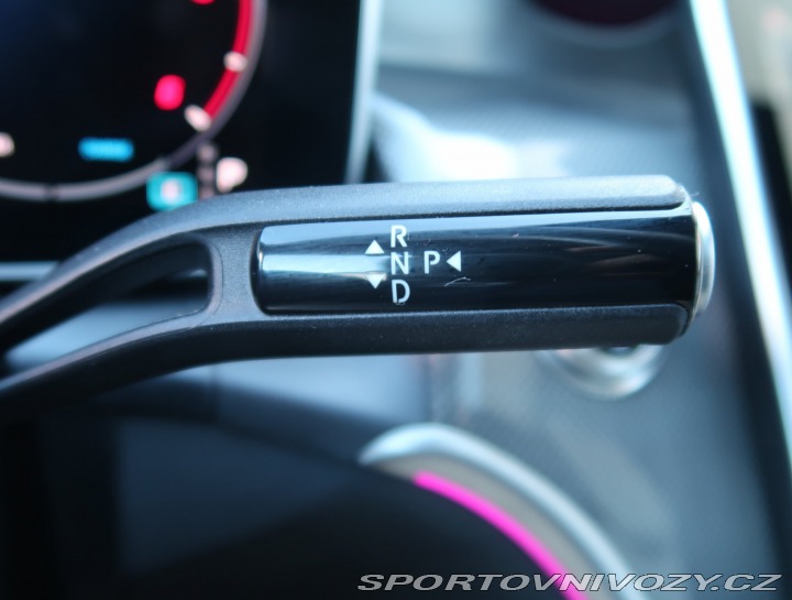 Mercedes-Benz Ostatní modely GLC Coupe AMG line 220 d 4MATIC 2025