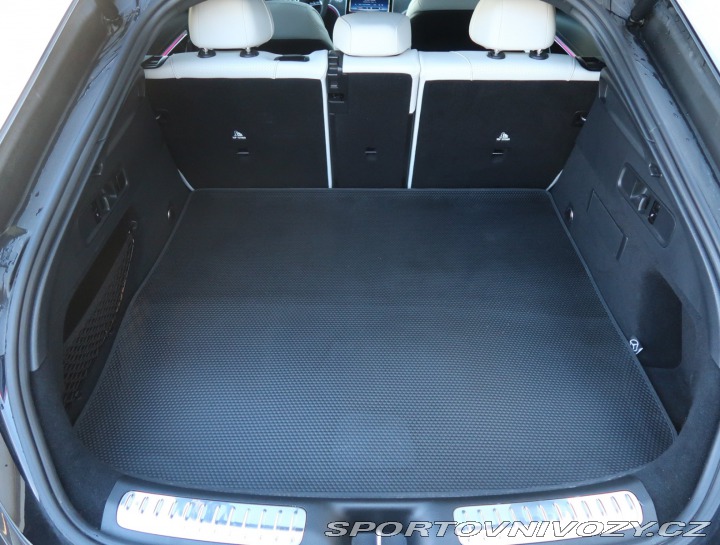 Mercedes-Benz Ostatní modely GLC Coupe AMG line 220 d 4MATIC 2025