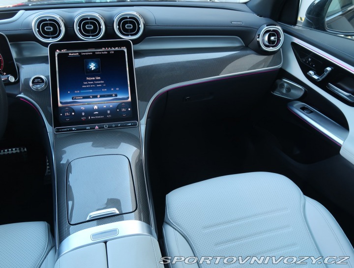 Mercedes-Benz Ostatní modely GLC Coupe AMG line 220 d 4MATIC 2025