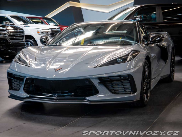 Chevrolet Corvette 6.2 Stingray C8 3LT Z51 2024