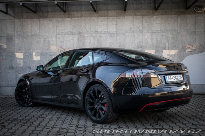 Tesla Model S Performance 560kW, 100 K 2018