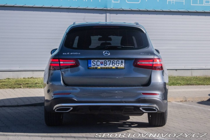 Mercedes-Benz Ostatní modely GLC SUV SUV  250d 4M / AMG-Line / 2017