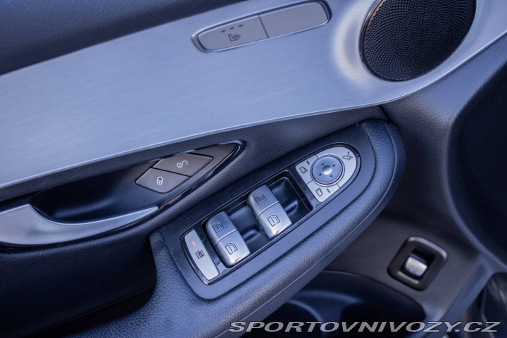 Mercedes-Benz Ostatní modely GLC SUV SUV  250d 4M / AMG-Line / 2017