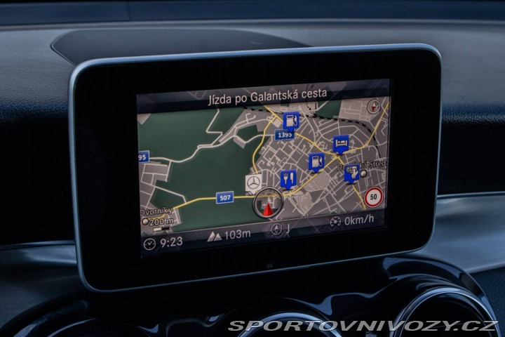 Mercedes-Benz Ostatní modely GLC SUV SUV  250d 4M / AMG-Line / 2017