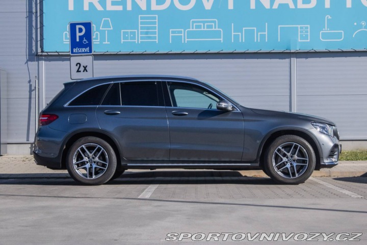 Mercedes-Benz Ostatní modely GLC SUV SUV  250d 4M / AMG-Line / 2017