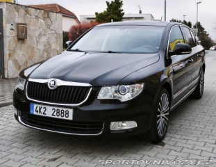 Škoda Superb 3.6 FSI V6 - Pražský hrad 2008