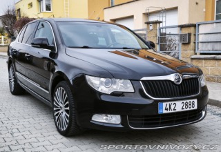 Škoda Superb 3.6 FSI V6 - Pražský hrad 2008