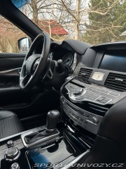 Infiniti Ostatní modely M37/Q70 2011