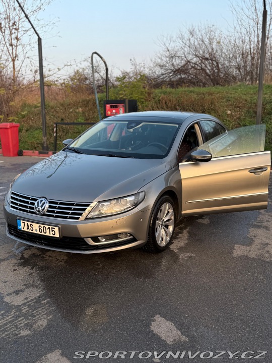 Volkswagen CC  2012