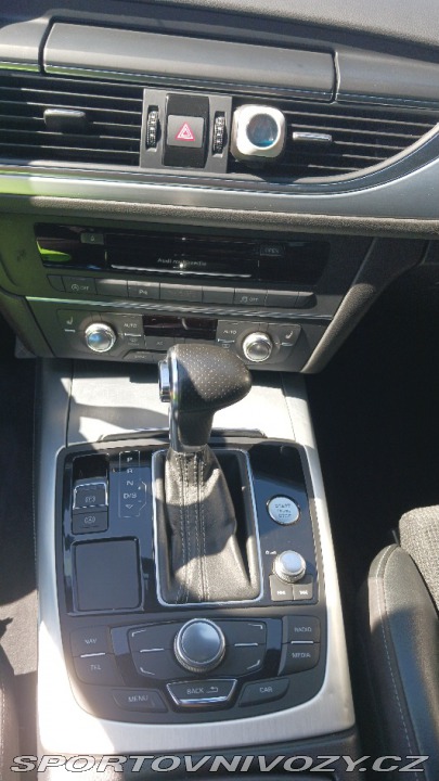 Audi A6 limuzína 2012