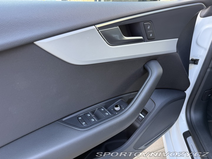 Audi A5 2021 S line 24 000Km DPH 2021