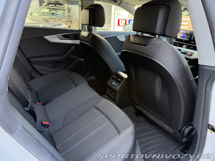 Audi A5 2021 S line 24 000Km DPH 2021