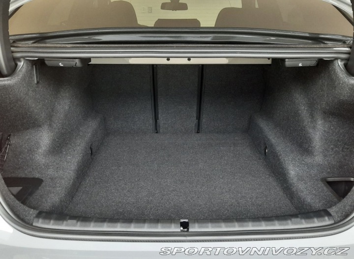 BMW 5 540xD M-Sport|2x sada kol 2021