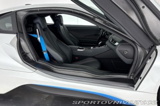 BMW i8 Coupé 2015