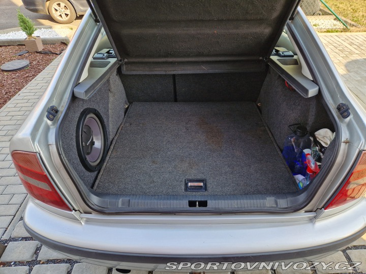 Škoda Ostatní modely Octavia 1.8t 193kw 1999