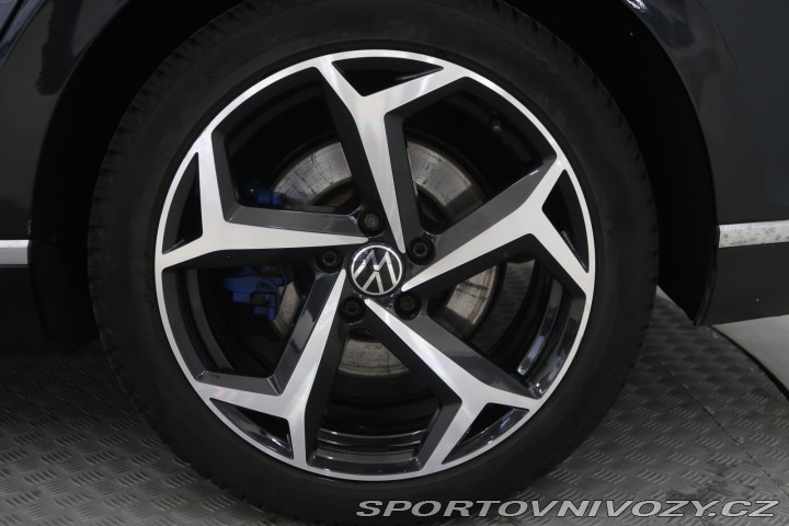 Volkswagen Ostatní modely Passat Highline 2.0 BiTDI 2014
