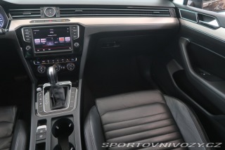 Volkswagen Ostatní modely Passat Highline 2.0 BiTDI 2014