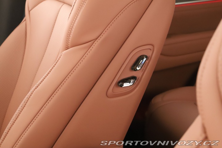 Ostatní značky Ostatní modely Denza N9  2.0T PHEV 2026