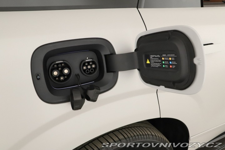 Ostatní značky Ostatní modely Denza N9 2.0T PHEV 2026