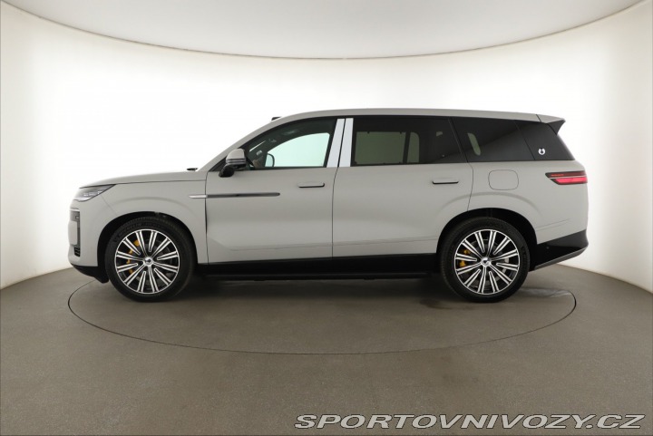 Ostatní značky Ostatní modely Denza N9  2.0T PHEV 2026