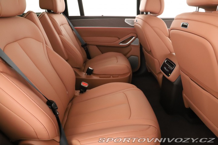 Ostatní značky Ostatní modely Denza N9  2.0T PHEV 2026