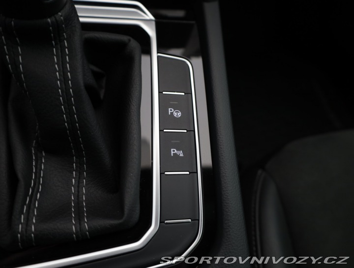 Volkswagen Arteon R-line 2.0 TSI 2022