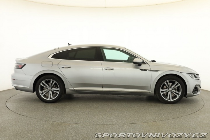 Volkswagen Arteon R-line 2.0 TSI 2022
