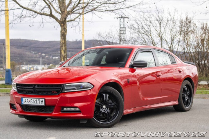 Dodge Charger 3.6 SXT / 218kW / ZÁRUKA 2016