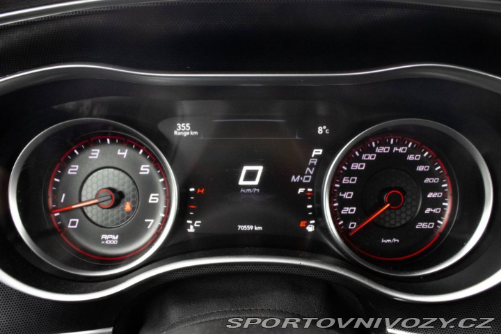 Dodge Charger 3.6 SXT / 218kW / ZÁRUKA 2016
