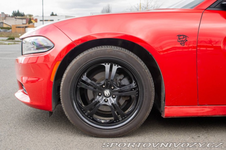 Dodge Charger 3.6 SXT / 218kW / ZÁRUKA 2016