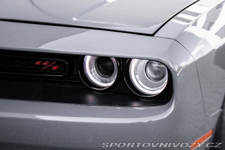 Dodge Challenger 5.7 HEMI SHAKER / MT / L 2017