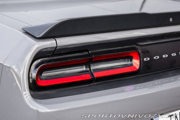 Dodge Challenger 5.7 HEMI SHAKER / MT / L 2017