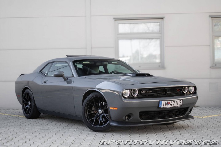 Dodge Challenger 5.7 HEMI SHAKER / MT / L 2017