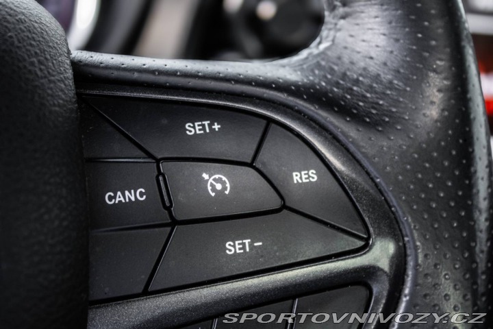 Dodge Challenger 5.7 HEMI SHAKER / MT / L 2017