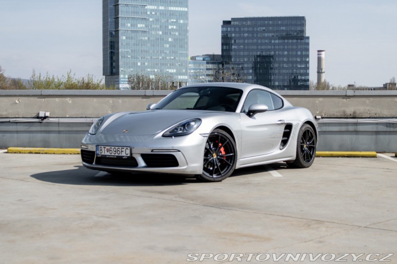 Porsche Cayman 718/ S/ PDK/ Aj na Splá