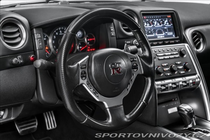 Nissan GT-R Black edition 620PS 2011