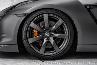 Nissan GT-R Black edition 620PS 2011