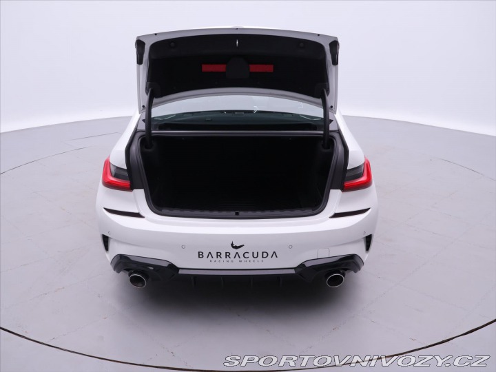 BMW 3 2.0 330i 190kW M-Sport CZ 2021