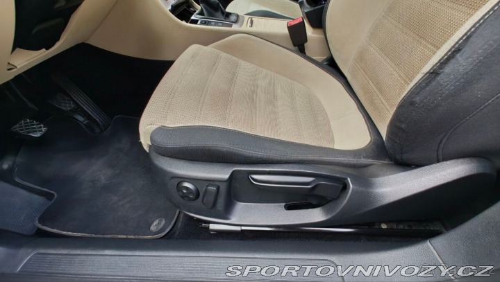 Volkswagen Ostatní modely Passat 2,0   TDi 125kW, R-line, 1800