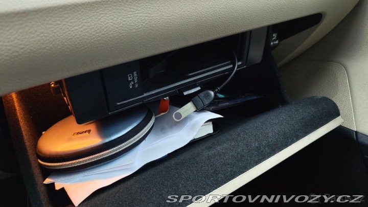 Volkswagen Ostatní modely Passat 2,0   TDi 125kW, R-line, 1800