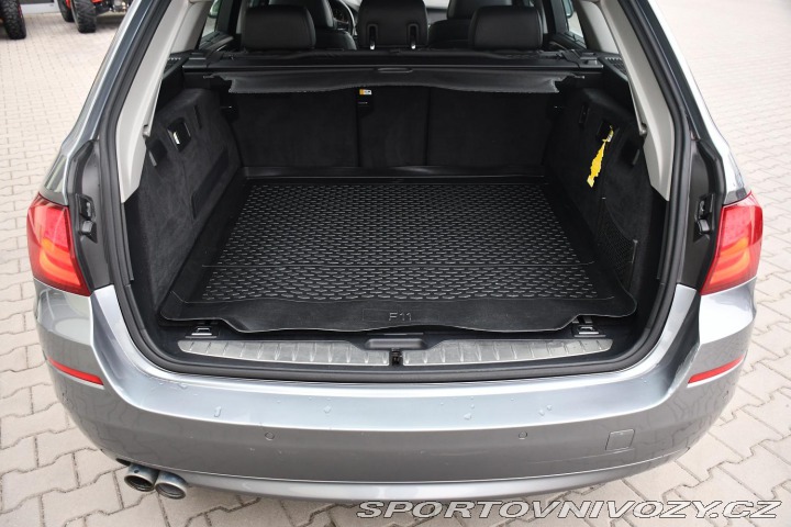 BMW 5 530d xDrive ČR 2xKOLA 2011