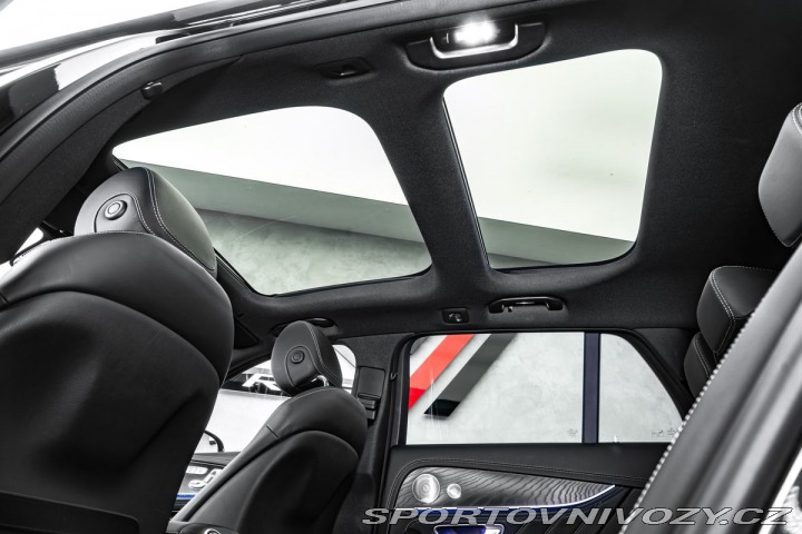 Mercedes-Benz E Brabus 700PS 2020