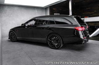 Mercedes-Benz E Brabus 700PS 2020
