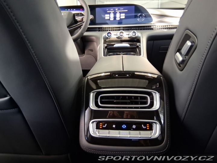 Ostatní značky Ostatní modely Omoda 9 Premium 1.5t GDI SHS AWD 2026