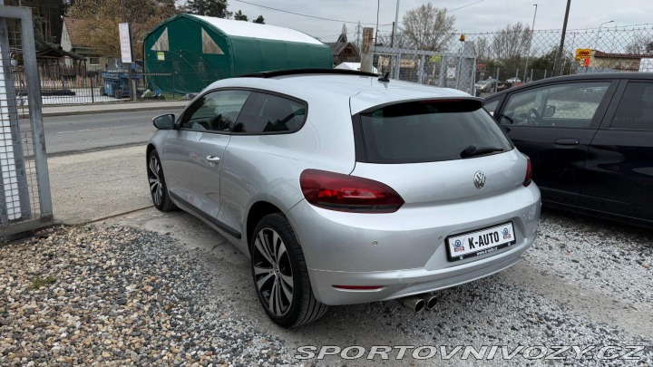 Volkswagen Scirocco 1.4TSI 90kW REZERVOVANO 2011