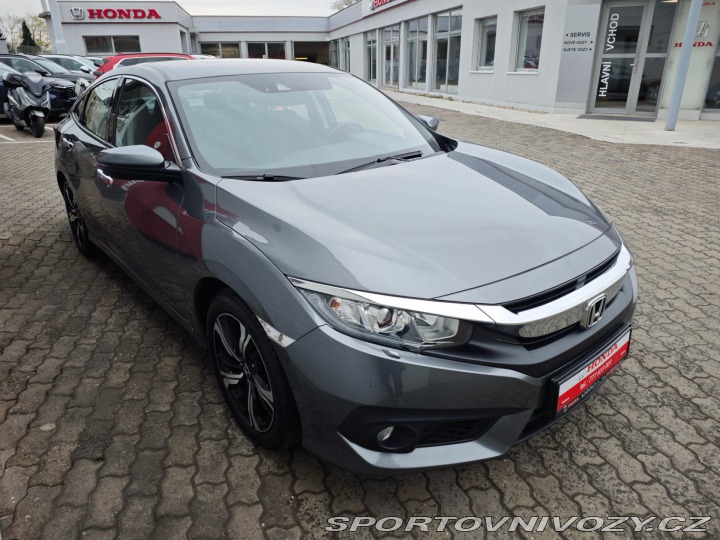 Honda Civic 4D 1.5 VTEC Turbo Eleganc 2019