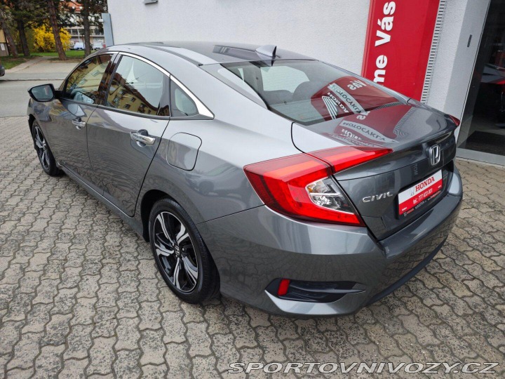 Honda Civic 4D 1.5 VTEC Turbo Eleganc 2019