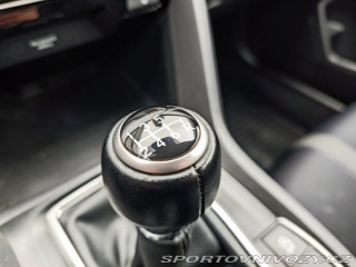 Honda Civic 4D 1.5 VTEC Turbo Eleganc 2019